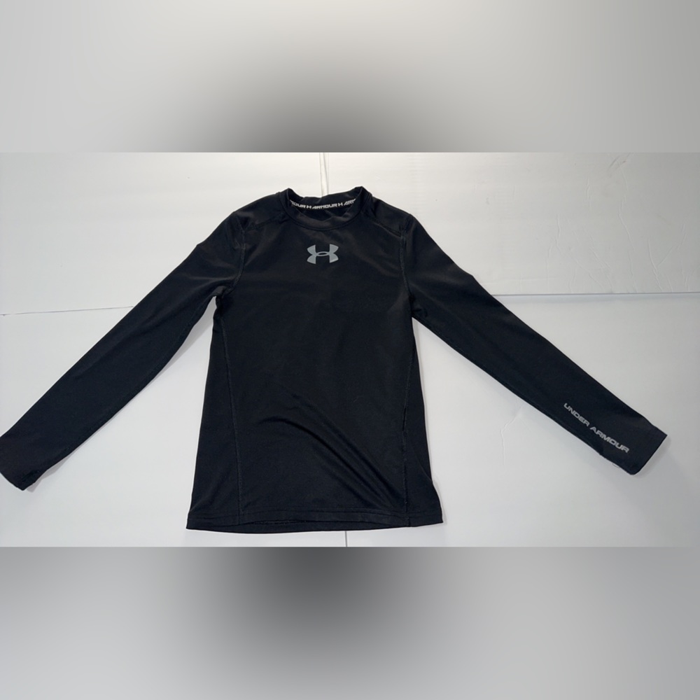 Youth SM UnderArmor compression long sleeve shirt